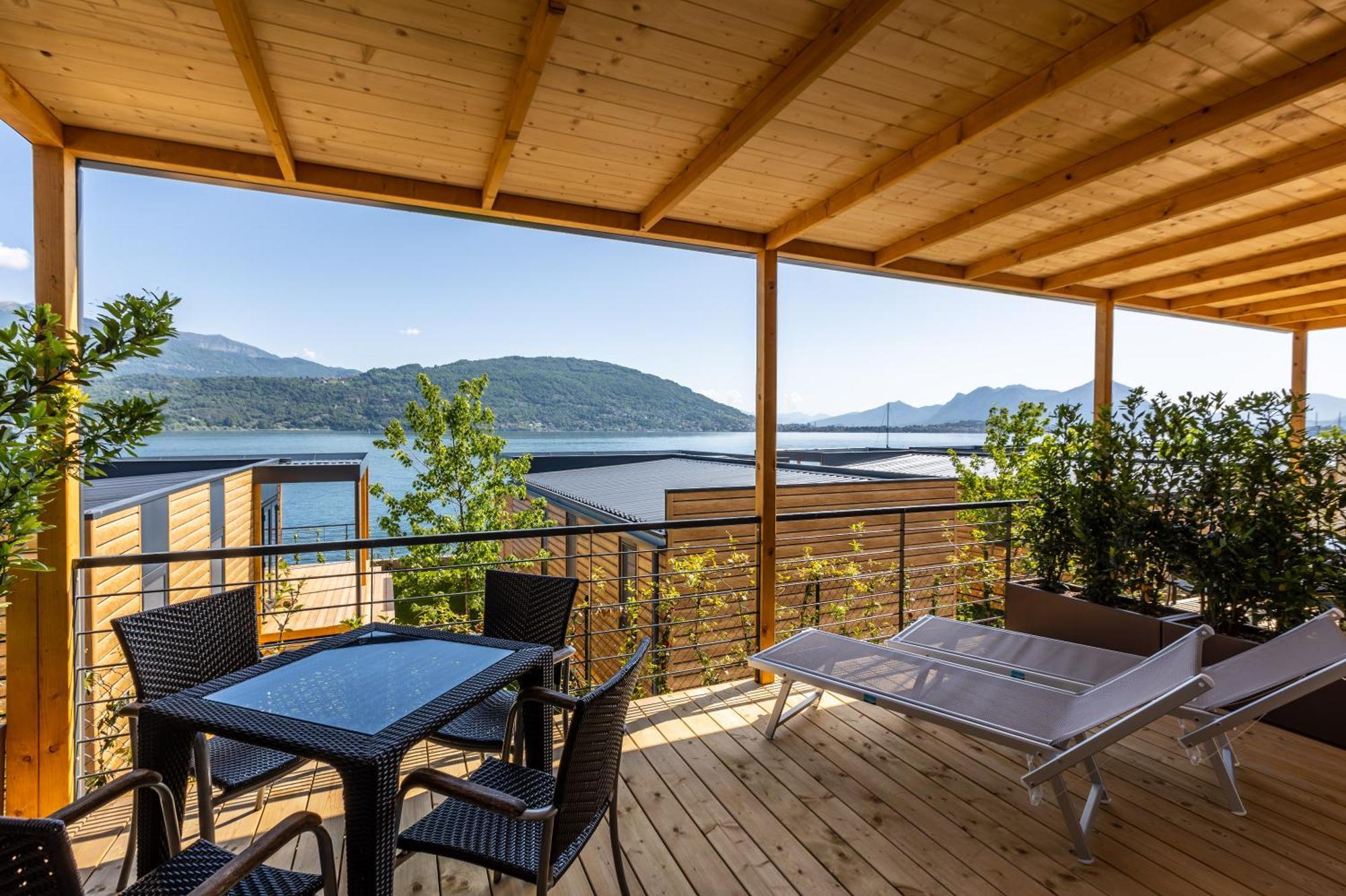 Lago Maggiore Bay Baveno Exterior photo