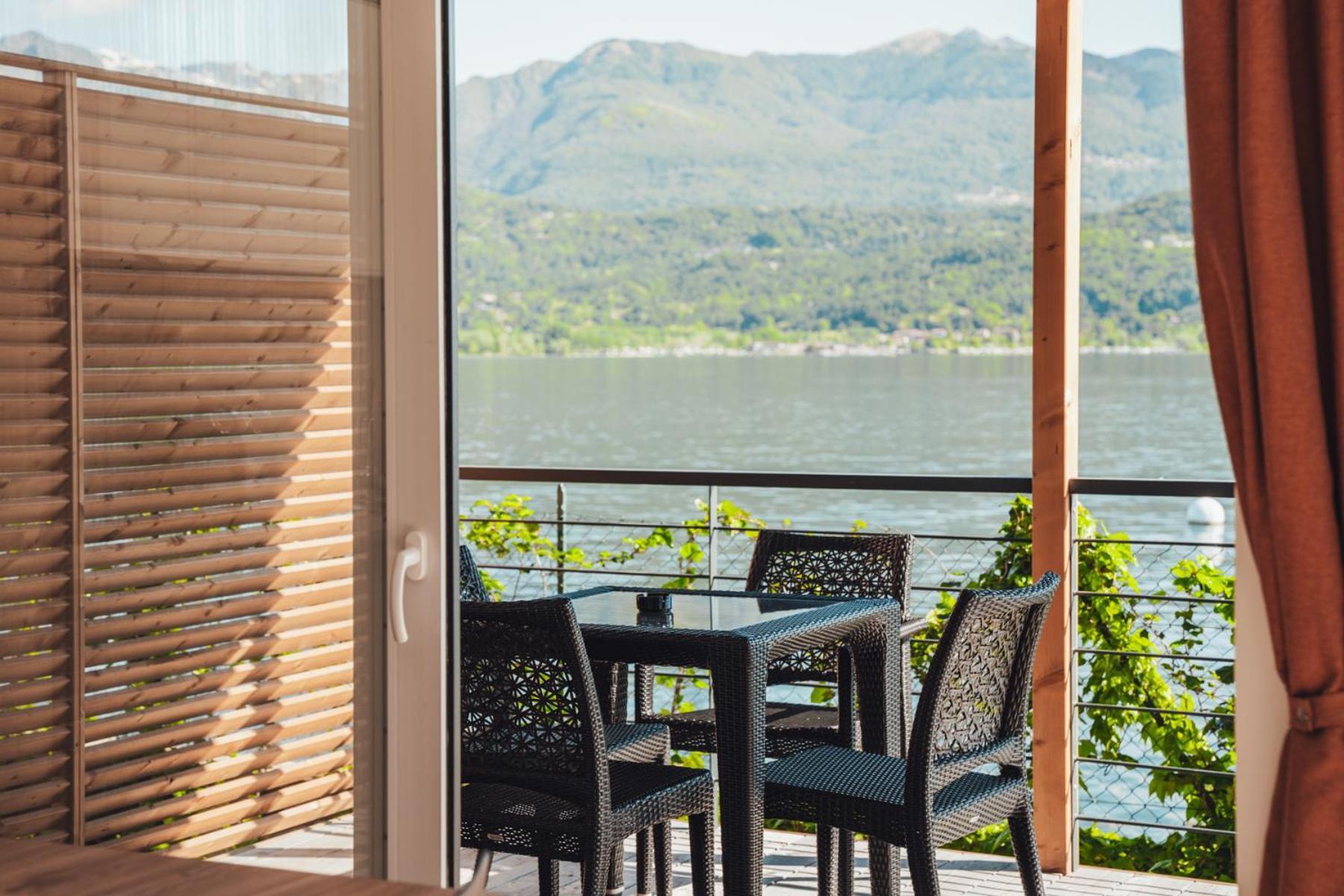 Lago Maggiore Bay Baveno Exterior photo